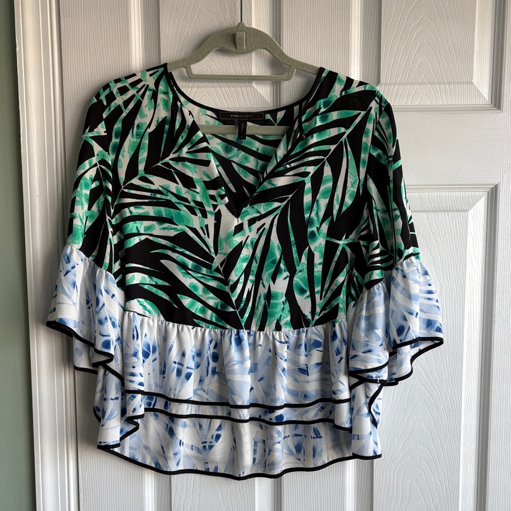BCBGMaxAzria Green and Blue Leaf Print Blouse